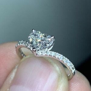 NEW Sterling silver Diamond Heart Ring